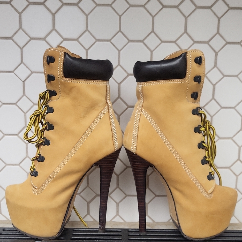ZIGI Girl Tan and Black Heeled Boots